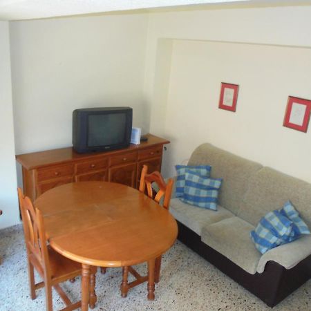 Vivienda Turistica Argollones Apartment Almeria Exterior photo