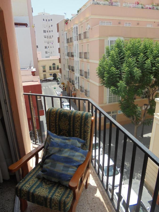 Vivienda Turistica Argollones Apartment Almeria Exterior photo