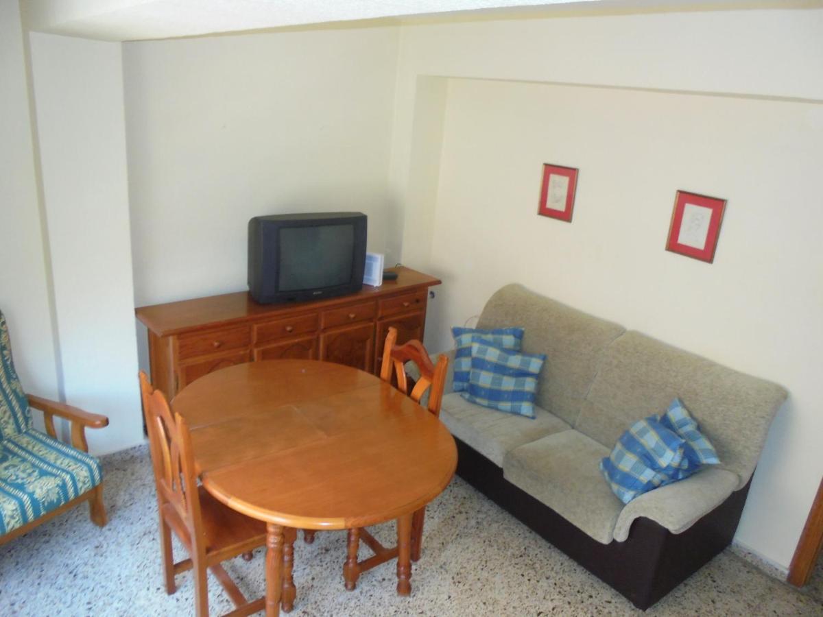 Vivienda Turistica Argollones Apartment Almeria Exterior photo